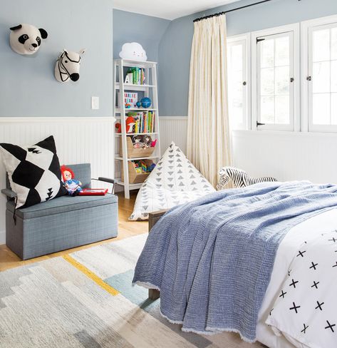 Pay Attention to the Floor Cottage Tudor, Boys Room Blue, Boy Toddler Bedroom, Big Boy Bedrooms, Toddler Boys Room, Dekorasi Kamar Tidur, Emily Henderson, Kids Room Organization, Boys Bedroom Decor