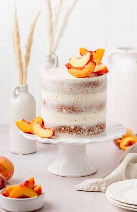 This brown butter peach layer cake has three layers of light, brown butter cake topped with a nutty, brown butter butter cream, and is filled with spiced peaches! Peach Layer Cake Recipe, Peach Birthday Cake, Peach Wedding Cake, Brown Butter Cake, Summer Birthday Cake, Spiced Peaches, Layer Cake Recipes, Homemade Birthday Cakes, Peach Cake