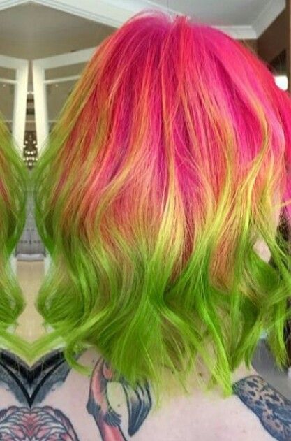 Pink green ombre dyed hair color Ombre Dyed Hair, Green Hairstyles, Mum Hair, Hairstyle Aesthetic, Split Dyed Hair, Hair Color Underneath, Creative Hair Color, Neon Hair, Dyed Hair Inspiration