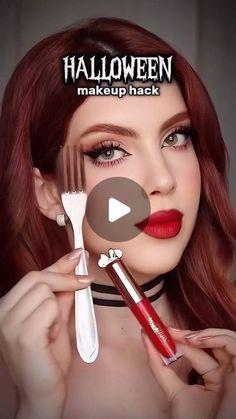 Easy Scary Makeup, Halloween Easy Makeup, Makeup Ideas Halloween, Makeup Tutorial Easy, Halloween Makeup Hacks, Horror Fashion, Perfect Winged Eyeliner, Scary Makeup, Halloween Makeup Easy