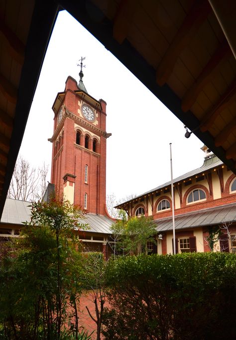 Wagga Wagga Court House Waiheke House, Wagga Wagga Australia, Georgetown Hoyas, Wagga Wagga, History Design, Ferry Building San Francisco, Australia, History, Building