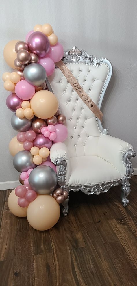 Chair For Birthday Celebrant, Backdrop With Chair Ideas, Balloon Chair Decoration, Birthday Throne Chairs Party Ideas, Balloon Arch With Chair, Throne Chair Backdrop, Birthday Chair Decorations, Quinceanera Chair, Birthday Throne