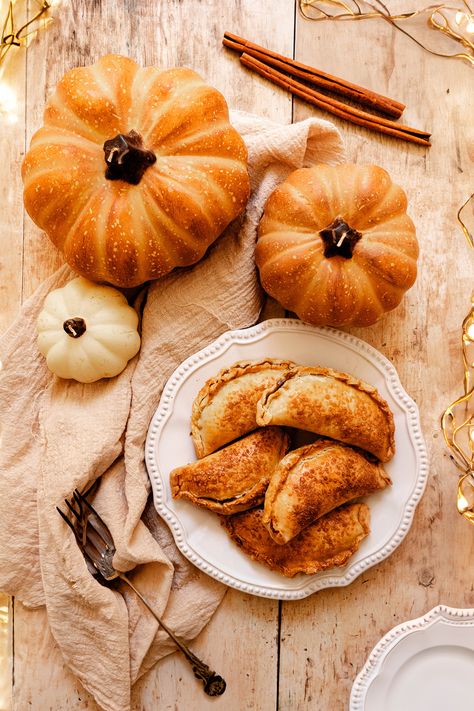 Pumpkin Pasty, Gluten Free Pastry Dough, Honey Dukes, Harry Potter Pumpkin, Pastry Dough Recipe, Harry Potter Recipes, Pumpkin Pasties, King Arthur Gluten Free, Pasties Recipes