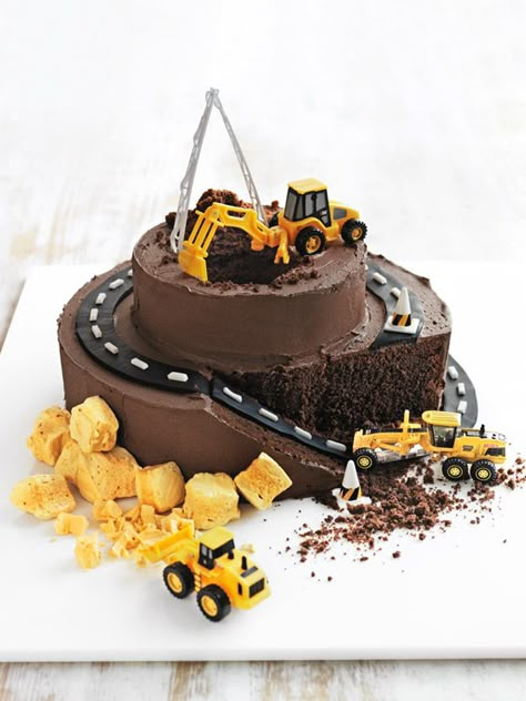 Oreo Dirt Cake, Digger Cake, Construction Birthday Cake, Digger Birthday, Personalised Cakes, Truck Birthday Cakes, Construction Cake, Truck Cakes, Specialty Cake