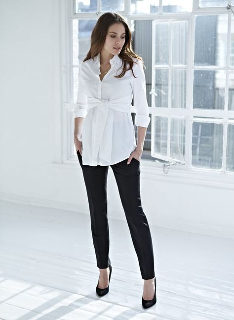 06 tie front maternity blouse, black pants and heels are classics - Styleoholic Maternity Business Casual, Stitch Fix Maternity, Prego Style, Maternity Work Wear, Pregnant Style, Mommy Fashion, Maternity Work Clothes, Pregnancy Fashion, Maternity Chic