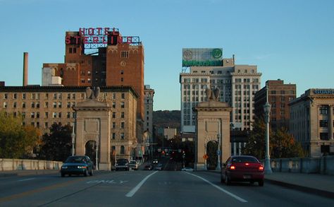 Wilkes Barre, Pennsylvania Lehigh Valley Pa, Delaware County Pennsylvania, Winnats Pass Peak District, Luzerne County, Wilkes Barre Pennsylvania, Homeward Bound, Center City, Restaurant Guide, Railroad Photos