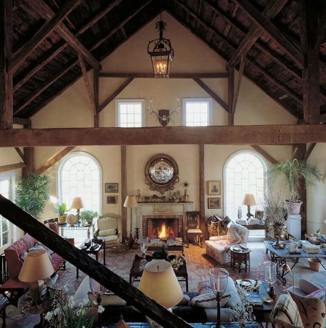 Bunny Williams Interiors, Southern Interior, Antique Mantel, Bunny Williams Home, Bunny Williams, Exposed Beams, Tone On Tone, Woodworking Projects Plans, Woodworking Designs