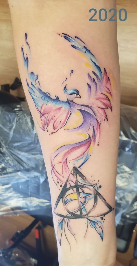 Harry Potter Fawkes Tattoo, Fawkes Tattoo Harry Potter, Harry Potter Phoenix Tattoo, Harry Potter Phoniex Tattoo, Phoenix From Harry Potter Tattoo, Harry Potter Tattoos Phoenix Art, Floral Deathly Hallows Tattoo, Deathly Hallows Tattoo Watercolor, Harry Potter Watercolor