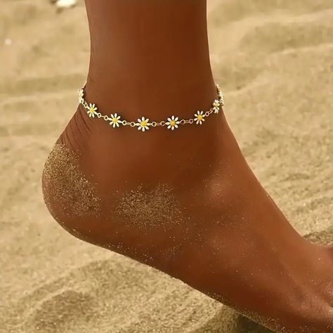 Cute Chrysanthemum Daisy Chain Anklet Perfect For Summer - Temu Cute Anklets, Hari Valentine, Swarovski Crystal Bracelet, Summer Bracelets, Beaded Anklets, Foot Jewelry, Ankle Bracelet, 24kt Gold, Anklet Bracelet