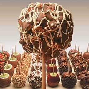 blog caramelapple4 Rocky Mountain Chocolate Factory Apples, Gourmet Candy Apples, Rocky Mountain Chocolate Factory, Covered Apples, Chocolate Caramel Apples, Gourmet Caramel Apples, Candy Apple Recipe, Caramel Apples Homemade, Caramel Apples Recipe