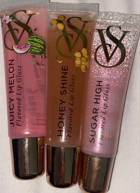 Flavored Lip Gloss, Lip Gloss Collection, Shower Skin Care, Makeup Needs, Pretty Skin Care, Bath And Body Care, Lip Glosses, Makeup Obsession, Makeup Items