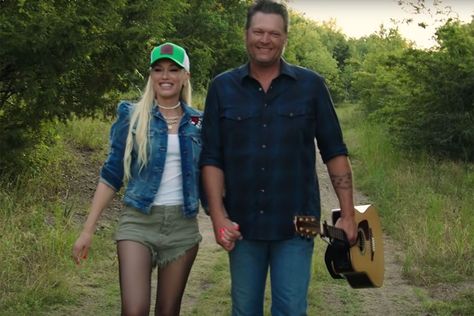 Gwen Stefani And Blake Shelton Halloween Costume, Gwen And Blake Costume, Blake Shelton Gwen Stefani Costume, Gwen Stefani Costume Halloween, Blake Shelton And Gwen Stefani, Gwen Stefani And Blake Shelton, Blake Sheldon, Blake Shelton Gwen Stefani, Inspirational Poetry