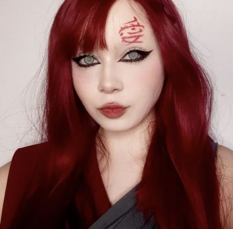 Red Hair Anime Cosplay, Cosplay For Redheads, Gaara Makeup Girl, Female Gaara Cosplay, Gaara Cosplay Female, Red Head Cosplay, Halloween Red Hair Costume, Characters With Red Hair Costumes, Red Hair Cosplay Ideas