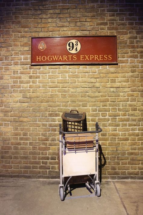 The launch of the original Hogwarts Express and recreation of Platform 9 3/4 at Warner Bros Studios is tonight. All aboard! Hogwarts Express Aesthetic, Platform 9 3/4 Sign, Harry Potter Marathon, Harry Potter Tour, Harry Potter Platform, Arthur Weasley, Kings Cross Station, Warner Bros Studios, Logo Design Process