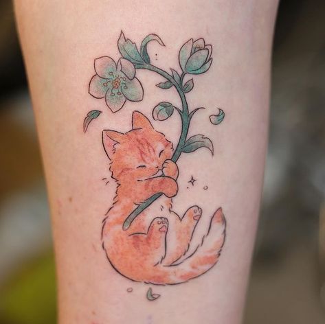 Marta | PORTUGAL Bookings Closed ✨ | Darwin 🧡✨🍃 Kitty with hellebore flowers for Laura! I can’t express how adorable this tattoo is, thank you for trusting me to tattoo your a… | Instagram Two Cats Tattoo Designs, Weasel Tattoo Design, Watercolor Bunny Tattoo, Second Tattoo Ideas, Fun Cat Tattoo, Cat Yarn Tattoo, Cute Small Cat Tattoos, Cat Flowers Tattoo, Cat Tattoo Orange