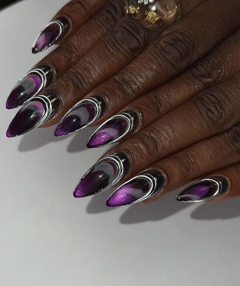 Padena | Cat eye: lavender fizz @shoplilicreuk vous avez -10% avec le code: padena10 . . . Inspo: @memnails #nails #nailart #nailsart... | Instagram Cat Eye Almond Nails Designs, Almond Nails Designs, Pedicure Nail Art, Nail Games, Pedicure Nails, Purple Nails, Nails Nailart, Almond Nails, Cat Eye