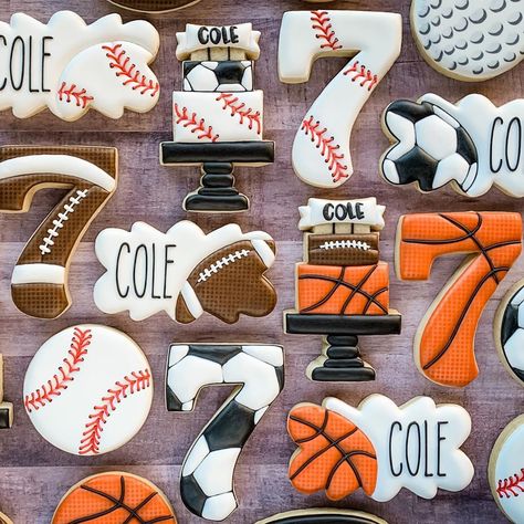 MS Cookie Co. on Instagram: “Like Cole, I think I’d take any sport right now! 🏈⚾️🏀⚽️ . . . . #mscookieco #sportscookies #footballcookies #baseballcookies…” Sports Birthday Cookies Decorated, Sports Cookies Royal Icing, Sport Cookies Decorated, Sports Themed Cookies, Sports Birthday Cookies, Sports Cookies Decorated, Artistic Baking, Football Sugar Cookies, Sport Cookies