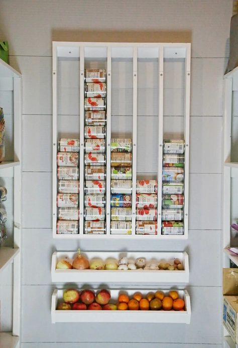 Get creative with your pantry shelving and make the most out of your storage space. Find out how to easily organize and store all of your kitchen items with these convenient pantry shelving ideas! Add organization and convenience to your kitchen today with our helpful pantry shelving ideas. Produce Storage, Pantry Remodel, Pantry Shelving, Pine Boards, Kitchen Pantry Design, Vegetable Storage, Diy Kitchen Storage, Diy Cans, Free Plans