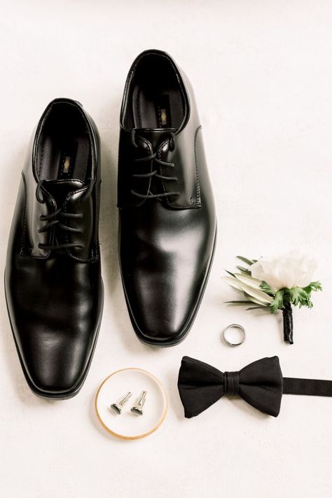 Groom’s Wedding Day Essentials | Classic Black Details for the Perfect Wedding Look Elegant Wedding Theme, Wedding Day Essentials, Wedding Flat Lay, Black Bowtie, Groom Details, Elegant Wedding Themes, White Boutonniere, Modern Groom, Rainy Wedding