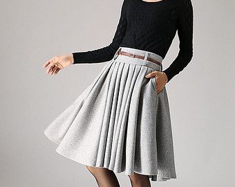 Pleated midi skirt outfit