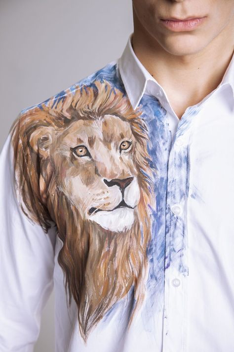 I Paint On Blank Shirts To Make Them Less Boring Fabric Painting On Mens Shirt, Painting On Mens Shirt, T Shirt Painting For Men, Shirt Painting Ideas Men, Painting On T Shirt, T Shirt Painting Ideas Men, Art Shirt, Fashion Shirts, Paint On Shirt