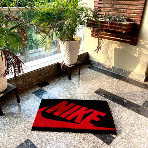 Nike Rug Tufting, Carpet Logo Design, Nike Room, Hype Room, Nike Rug, Tufting Art, Tufting Ideas, Hand Tufted Rug, Tufted Rugs