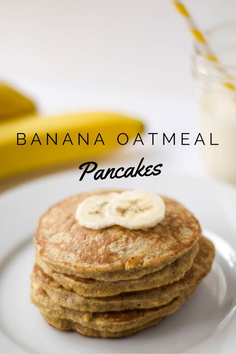 Banana Oatmeal Pancakes Oatmeal Protein Pancakes, Gluten Free Protein Pancakes, Banana Oatmeal Pancakes, Keto Pancakes, Oatmeal Pancakes, Protein Packed Breakfast, Pancakes Healthy, Banana Oatmeal, Think Food