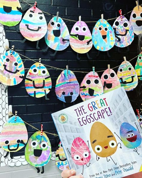 The Great EGGscape Craft : Blue Skies with Jennifer White The Great Eggscape, Jack And The Beanstalk Activities, Kindergarten Easter Crafts, The Smart Cookie, Egg Project, Easter Kindergarten, Easter Classroom, Easter School, Spring Kindergarten