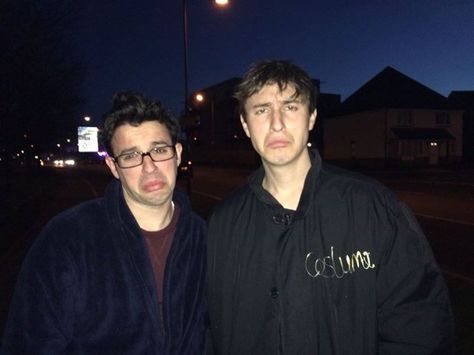 Simon Bird and Tom Rosenthal, Friday Night Dinner. Friday Night Dinner Cast, Simon Bird, Tom Rosenthal, The Inbetweeners, Chicago Style Pizza, Friday Night Dinner, Friday Humor, British Tv, Tv Programmes