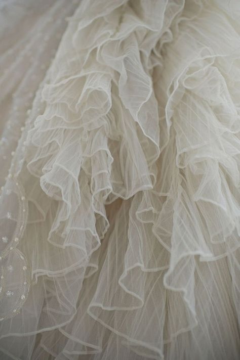 Delicate Dreamy Ruffles - pale ivory gown, ruffled layers, fabric close up Skirt Tulle, Australia Wedding, Pretty Party, Linens And Lace, Shades Of White, Lace Ruffle, Just Girly Things, Mode Inspiration, Tulle Dress