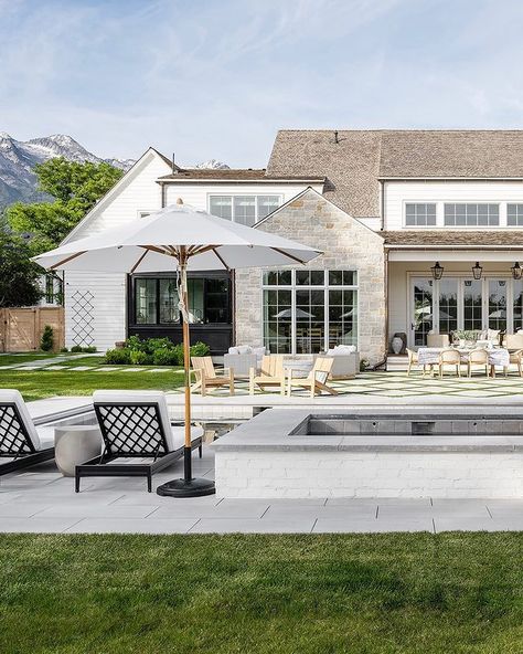 Studio McGee (@studiomcgee) • Instagram photos and videos Mcgee Home Exterior, Mcgee Home, Home Exterior Design, Soft Contemporary, Utah Mountains, Southern House, Outdoor Patio Space, Dream Kitchens Design, Backyard Entertaining