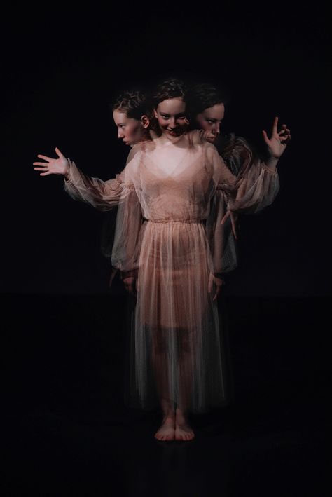 Open Flash Photography Idea, Metamorphosis Photoshoot, Open Flash Photography, Stroboscopic Photography, Multiplicity Photography, Mother Photoshoot, Pregnant With Triplets, Multiple Exposure Photography, Mayfair Witches