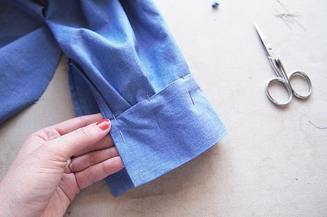 Here's a short tutorial on how you can add a cuff to a sleeve. https://sewing.com/diy-sleeve-cuff/ How To Sew A Cuff On A Sleeve, Shirt Cuff Pattern, Make A Shirt, Sewing Men, Cuff Pattern, Sewing Sleeves, Sewing Creations, Girls Clothes Patterns, Make Do And Mend