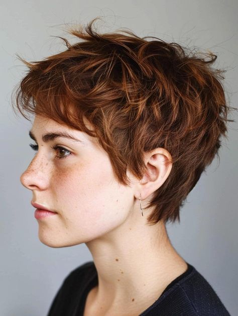 Very Short Shaggy Pixie, Pixie For Thick Hair Over 50, Pixie Shaggy Haircut, Pixie Haircut Layered, Short Hair Styles Easy Pixie Cuts, Short Cool Haircuts, Short Pixie Hairstyle Women, Style A Pixie Haircut, Very Short Haircuts For Women