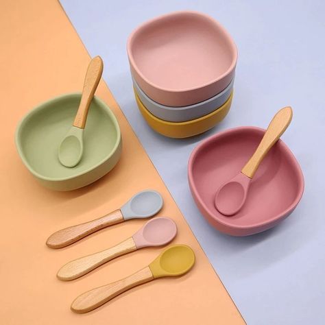 Introducing Solid, Baby Utensils, Baby Plates, Baby Bowls, Cute Furniture, Silicone Bowl, Baby Equipment, Baby Eating, Makijaż Smokey Eye