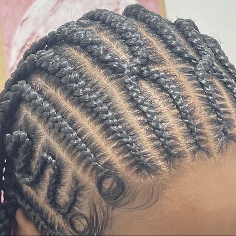 Cross Over Cornrows Braids, Scalp Braid Designs For Black Women, Cornrows For Black Women Natural Hair, Cornrow Designs For Women, Fulani Braids With Design, Fulani Braids Hairstyles Designs, Cornrows Design, Cornrow Hairstyle, Hair Braid Designs