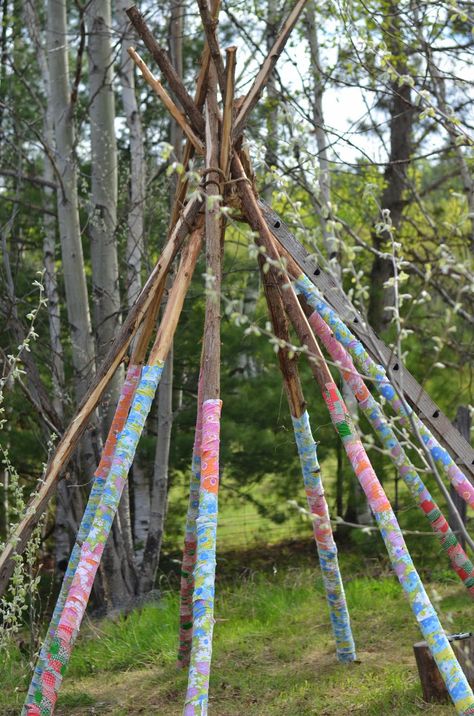 Bamboo Teepee, Teepee Outdoor, Fabric Teepee, Outdoor Forts, Play Teepee, Diy Teepee, Forest School Activities, Tipi Tent, Beautiful Crafts