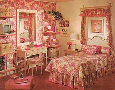 1970's girls bedroom Stepford Aesthetic, Bedroom 60s, 1970s Bedroom Decor, Bedroom 70s, 60s Room, 1960s Bedroom, 1970s Bedroom, 60s Bedroom Decor, 60s Bedroom