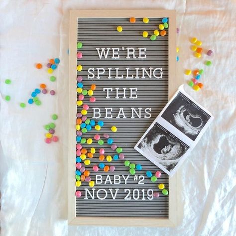 Easter Gender Reveal Party, Spring Pregnancy Announcement, Easter Baby Announcement, Easter Gender Reveal, Easter Pregnancy Announcement, Creative Pregnancy Announcement, Fun Baby Announcement, Cute Pregnancy Announcement