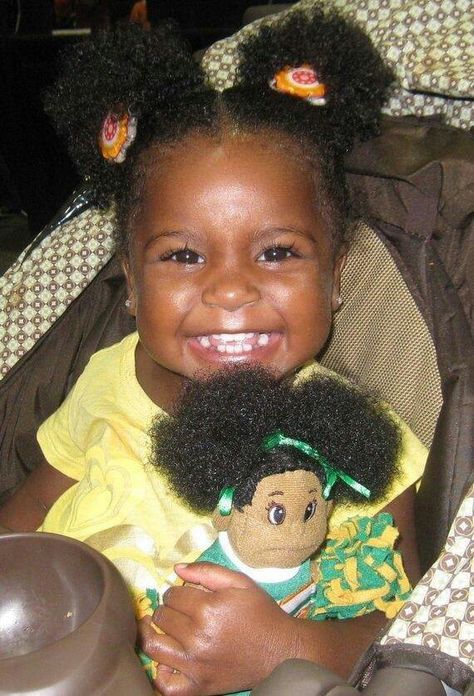 Dolly's got puffs too! Black Toddler Hairstyles, Daughter Hairstyles, Sweet Hairstyles, Curly Kids, American Hairstyles, Beautiful Black Babies, Toddler Hairstyles Girl, Afro Puff, Brown Babies