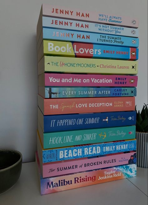 Teen Love Books, Books To Read Summer, Summer Book Recommendations, Books For Summer, Teen Books, Romcom Books, Summer Reads, Avon Books, Unread Books