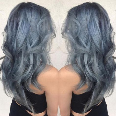 Silver Blue Hair, Blue Grey Hair, Grey Hair Wig, Dyed Hair Pastel, Instagram Cool, Blue Lights, Silver Hair Color, Hair Color Blue, Grey Hair Color