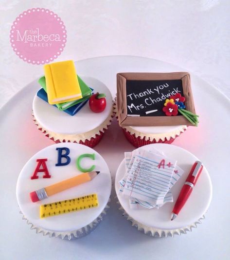 Teachers Day Cake, Teacher Cupcakes, Thank You Cupcakes, Thank You Cake, Deco Cupcake, School Cupcakes, Teacher Cakes, School Cake, Kid Cupcakes