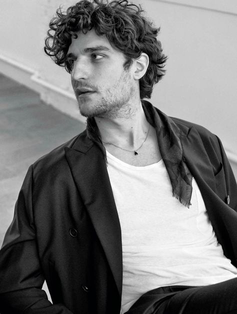 Louis Garrel, Xavier Dolan, Charlotte Gainsbourg, Poses References, Ex Machina, Live Action, Bentley, Celebrity Crush