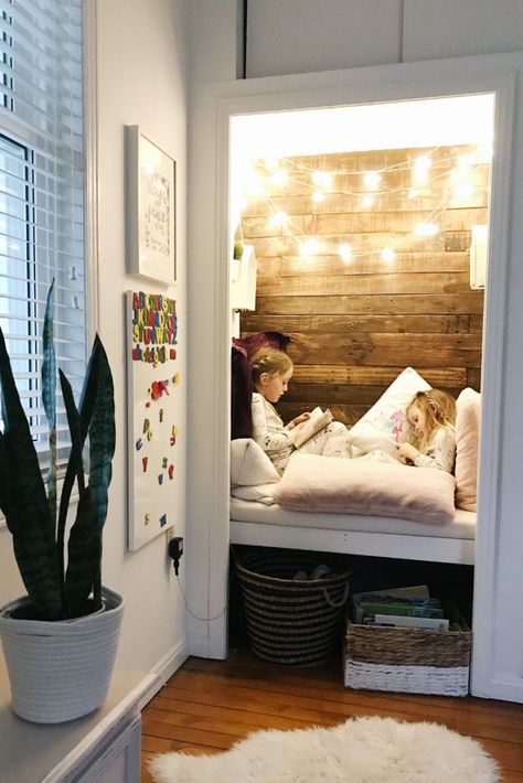 Create a cozy reading nook your kids will enjoy for years to come. A cozy place to curl up, surrounded by pillows, blankets and your favourite books. Gömda Rum, Closet Nook, Reading Nook Closet, Kids Nook, Reading Nook Kids, Bedroom Nook, Nook Ideas, Reading Nooks, Kid Closet