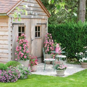 Cottage Garden Sheds, Garden Ideas To Make, Country Garden Design, Country Cottage Garden, Garden Nook, Cottage Garden Design, English Cottage Garden, Magic Garden, English Country Gardens