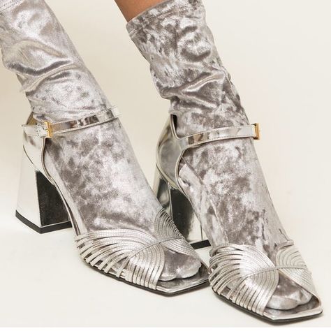 2,195 Likes, 28 Comments - Suzanne Rae (@suzanneraebk) on Instagram: “Restocking these silver babies soooon. 📸 @darnersocks” Silver Socks, Dress Up Wardrobe, Metallic Socks, Velvet Socks, Stocking Tights, Socks And Heels, Shoes Heels Wedges, Silver Heels, Fashion People