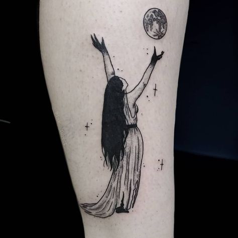 Coven Tattoos Witches, Thigh Quotes Tattoos Women, Small Witchy Tattoos, Witch Aesthetic Tattoo, Shin Tattoos, Witchy Tattoos, Small Tattoos Ideas, Witchcraft Tattoos, Pagan Tattoo