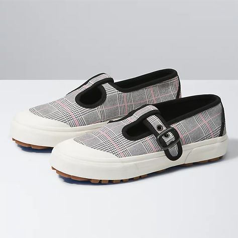 Suede Plaid Style 93 | Shop Shoes At Vans Black Clouds, Vans Store, Vans Style, Cloud Dancer, Plaid Fashion, Vans Shoes, Mary Jane Sneaker, Shoe Shop, Buckle