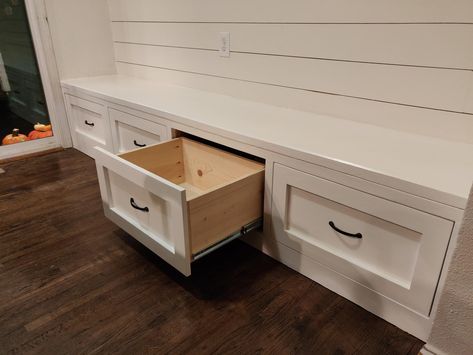 Storage Bench With Drawers, Mudroom Bench With Drawers, Mudroom Storage Bench, Diy Mudroom, Diy Storage Bench, Diy Mudroom Bench, Bench With Drawers, Mud Room Storage, Diy Drawers